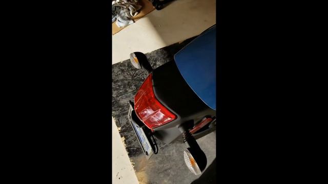 Allen's Second Brake Light on his Kawasaki Vulcan S смотреть онлайн