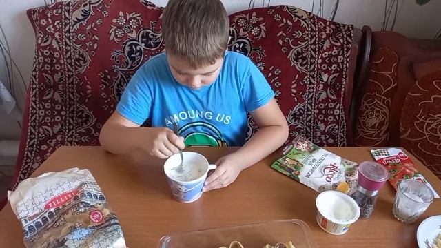 Ракушки фаршированные фаршем, посыпанная сыром... смотреть онлайн