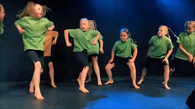 Show dance 10-11 years смотреть онлайн