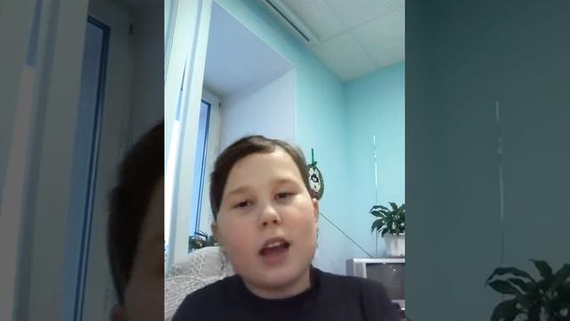 Песня улыбайся смотреть онлайн