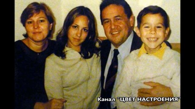 Старшая дочь 74-летнего певца Рената Ибрагимова потребовала купить ей квартиру в Москве смотреть онлайн
