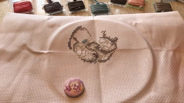 Организация процесса вышивки Me to You/Свадебная метрика/Вышивка крестиком смотреть онлайн