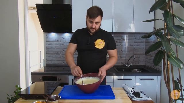 Вкуснейшие домашние кексы (маффины) с начинкой из шоколада и кураги. Простой быстрый рецепт ? смотреть онлайн
