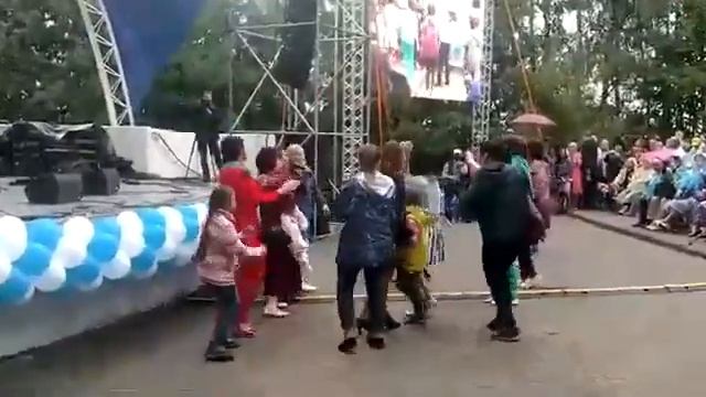 Азиза - "Милый мой твоя улыбка", "Когда проходит молодость" на Фатьяновском празднике смотреть онлайн