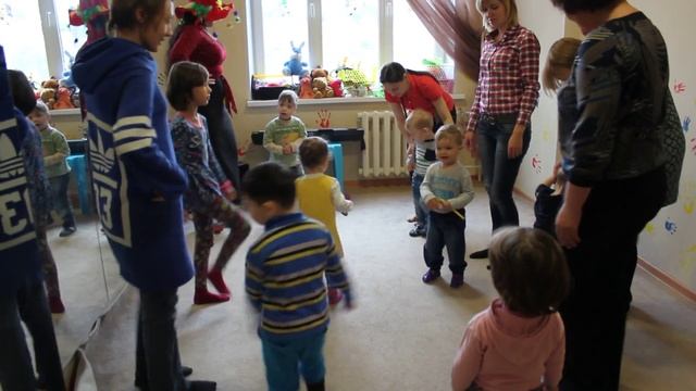 Музыкальное занятие для малышей. Уроки музыки для самых маленьких смотреть онлайн