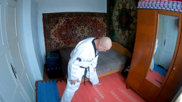 Taekwondo WT Пхумсэ №1 «ТЭГУК ИЛЬ ДЖАН» (7 гып). #StayHome тренируемся дома #TaekwondoWT смотреть онлайн