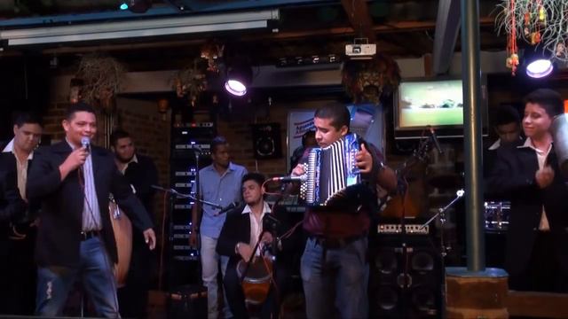 por dios que si - Jose Viecco e Ivan de Hoyos смотреть онлайн