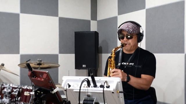 Angel-Sarah McLachlan-Alt Sax. Cover-이환무 смотреть онлайн