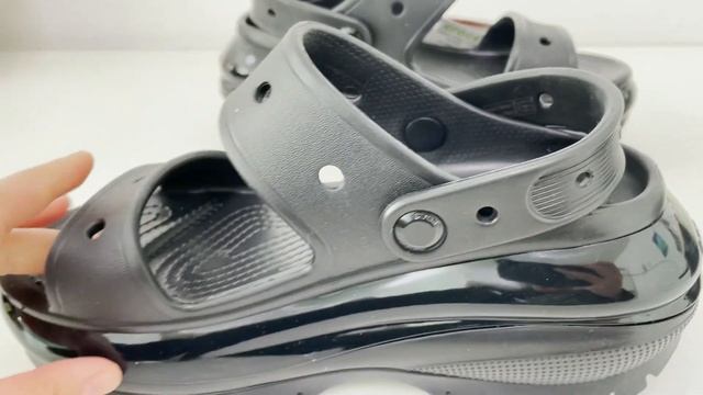 Crocs Classic MEGA CRUSH Sandals | Crocs 2023 Collection | Best Platform Ever!