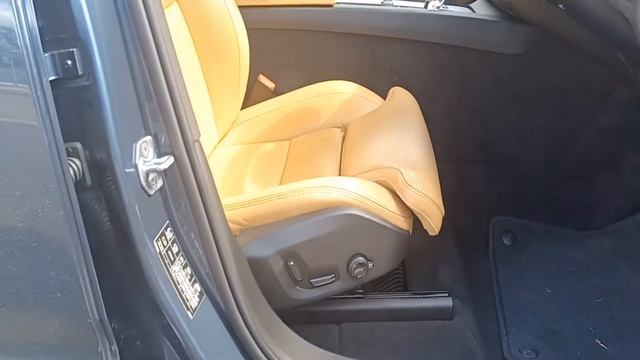 211D1928 - 2021 Volvo XC60 T8 Inscription AWD Plug In Hybrid, Full Leather,... смотреть онлайн
