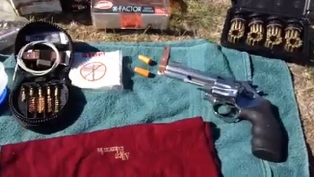 Metal Targets and Setup for Pistol Range смотреть онлайн