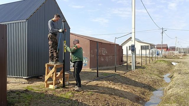Забивное устройство для столбов. И немного про колодец. смотреть онлайн
