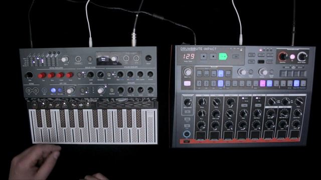 Arturia MicroFreak Demo - feat. Drumbrute смотреть онлайн
