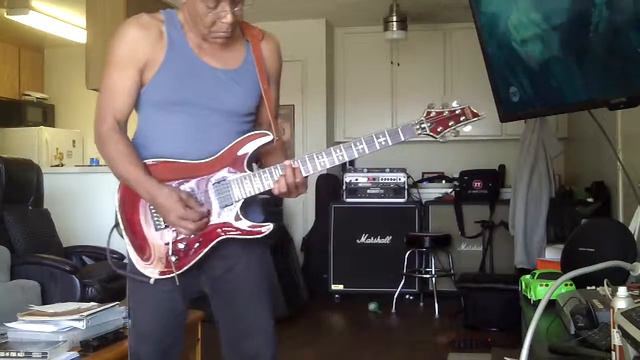 Schecter Hellraiser Passive Cherry W/FR смотреть онлайн