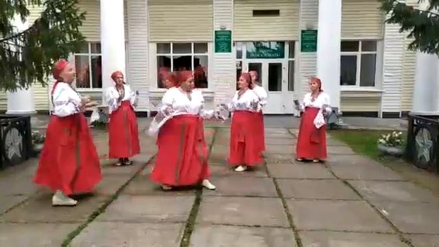 Заявка 935. Ансамбль русской песни "Купава" - Ой,со вечора, с полуночи смотреть онлайн