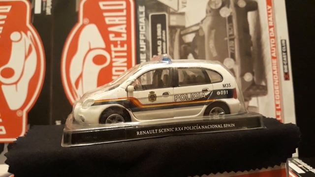 1:43 Collection Car Renault RX4 Scenic Policia Spain - Carabinieri Italy 2000 2003 смотреть онлайн