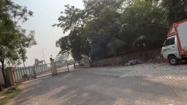 Первый год в Индии жила без мужа и свекров