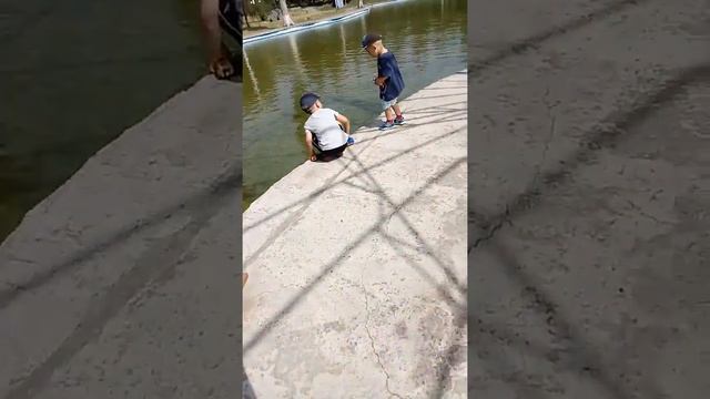 Мини VLOG поехала на главную достопримечательность в Армении смотреть онлайн