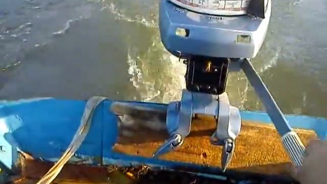 EVINRUDE 4 TEST DRIVE смотреть онлайн