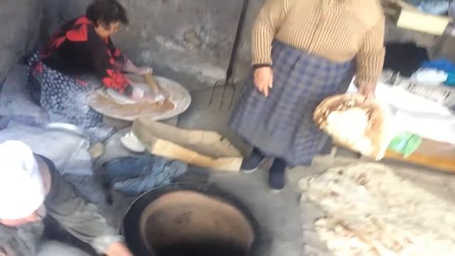 Как пекут лаваш смотреть онлайн