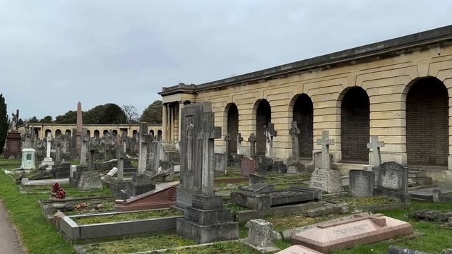 The Overground lines have names now! смотреть онлайн