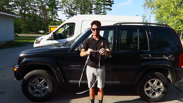 Unlock a Car with SHOELACE - (no keys) смотреть онлайн