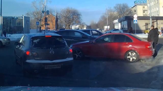 Дурные Девки За Рулем Ужас !!! смотреть онлайн