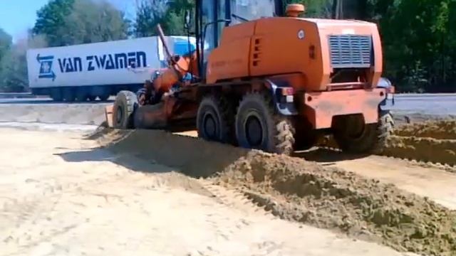 Автогрейдер ГС-25.09 в работе ч3 смотреть онлайн