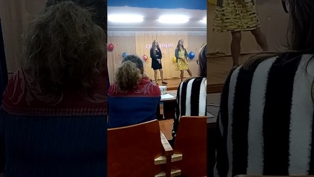 Красивый танец на „Осенний бал" смотреть онлайн