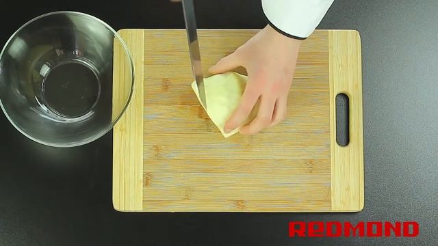 Мультиварка Redmond RMC M4504 Борщ