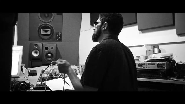 Andy Scott & Group S - Salt Of The Earth смотреть онлайн