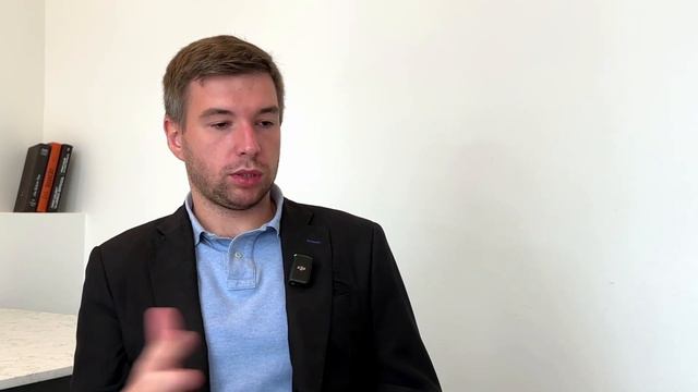 Интервью с адвокатом в США смотреть онлайн