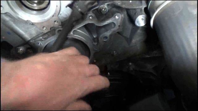 Замена ГБЦ на Mercedes W211   мотор Om646.mp4