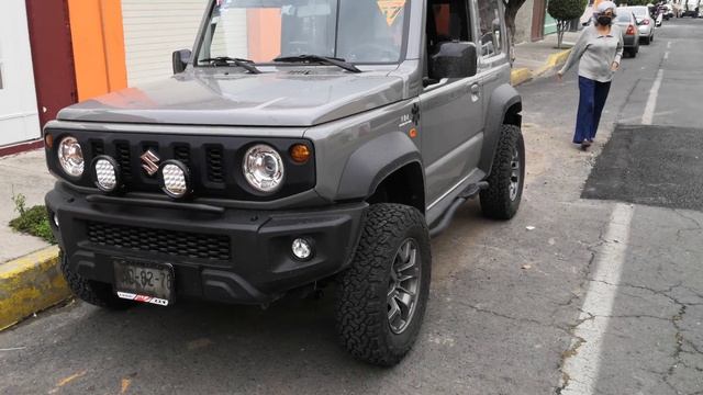 Accesorios para Suzuki Jimny смотреть онлайн