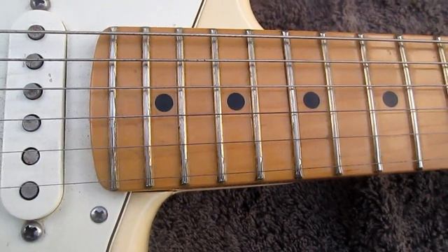 Fender standard USA stratocaster after 12 years of use. смотреть онлайн