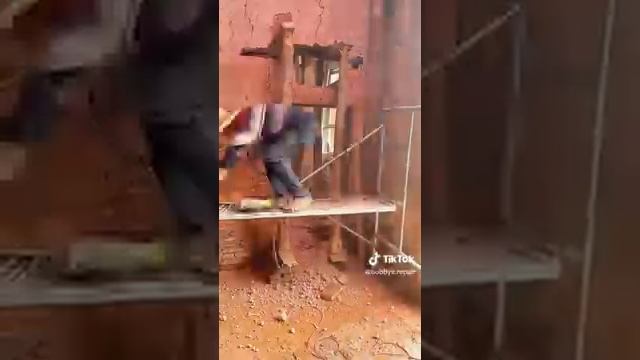 Китайцы с фантазией подошли к ремонту старого дома смотреть онлайн