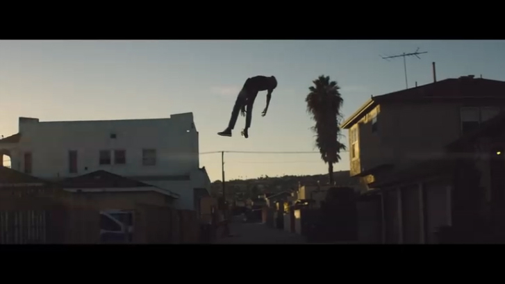 Премьера! Vince Staples - Lift Me Up 2016 смотреть онлайн