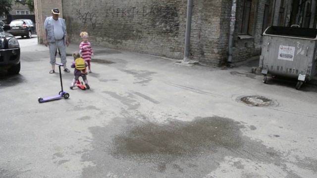 самокаты Micro Maxi и Mini 3 в 1 смотреть онлайн