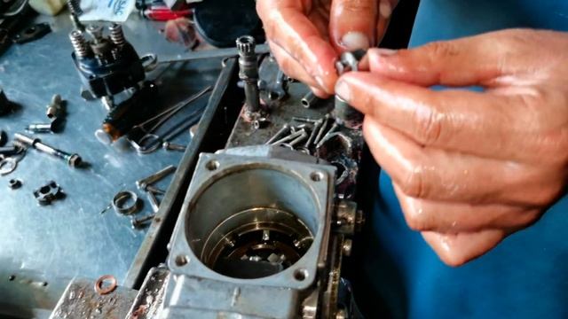 how to work Toyota 2l 3l diesel pump (denso pump repair) fuel injection pump смотреть онлайн