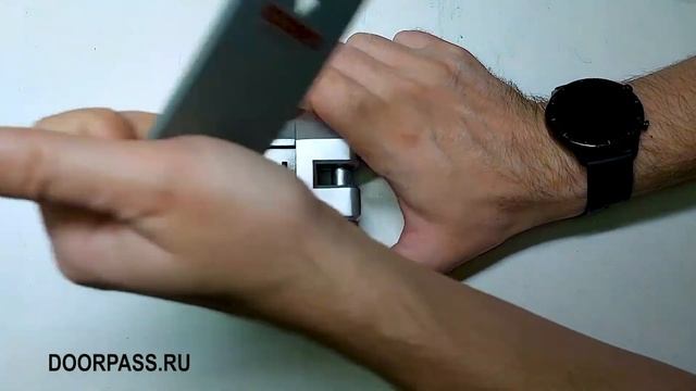 Электронный замок невидимка с простейшим монтажом на любую дверь смотреть онлайн