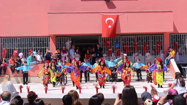 23 Nisan Kocaeli - School Performance смотреть онлайн