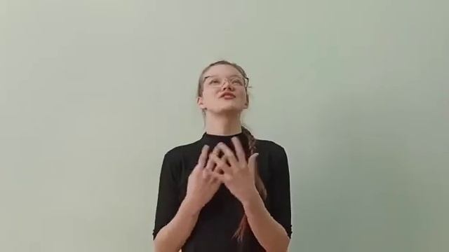 стихотворение О. Шикито "Женщина, ещё совсем не старая..." читает Есфирь Краснова смотреть онлайн