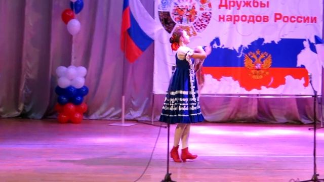 МБОУ СЭЛ. Дружба народов. Дарья Круликовская. Танец 1. 30.11.18. смотреть онлайн