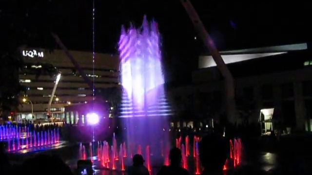 Montreal Fountain Light Show смотреть онлайн