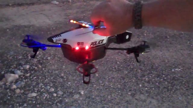 AR Drone 2.0 Police Light kit from SDT info смотреть онлайн
