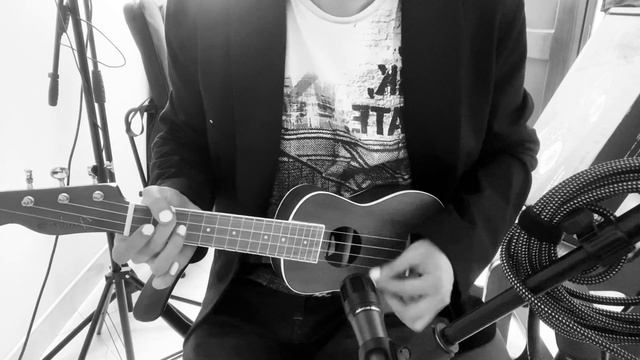 Ukulele cover Lilly wood and The prick, Robin Schulz Prayer in c смотреть онлайн
