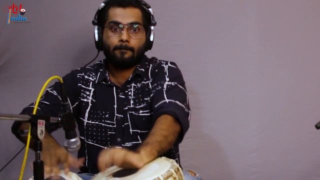 Raga Hamsadhwani by Band ArtOIndia! смотреть онлайн