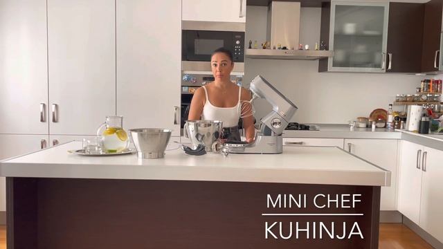 Kenwood Chef Baker - Mini Chef смотреть онлайн