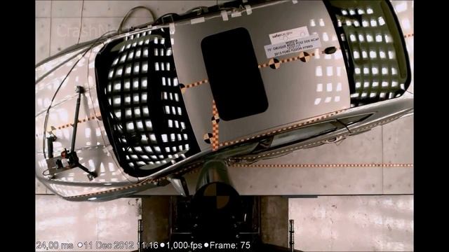 Vehicule  Ford Fusion _ Mondeo Hybrid _ 2013 _ Pole Crash Test _ NHTSA _ CrashNet1-Extreme