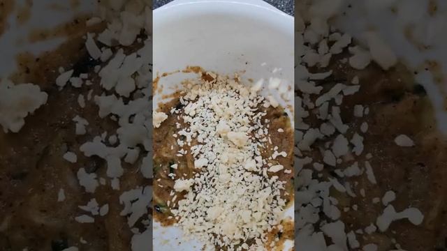 Рецепт кето оладушки с цукини и сыром без муки, рецепт в описании смотреть онлайн